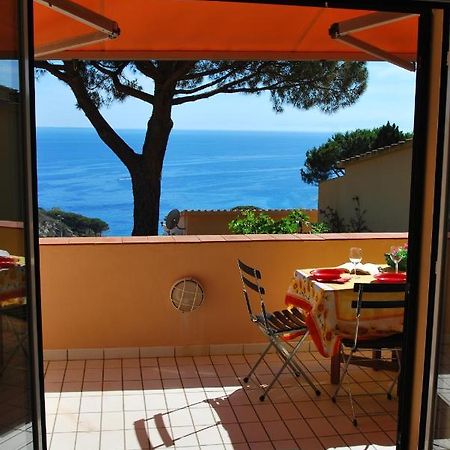 San Piero in Campo  Grotta Azzurra Apartment - Cavoli - Terrazza Vista Mare, Clima E Parcheggio מראה חיצוני תמונה