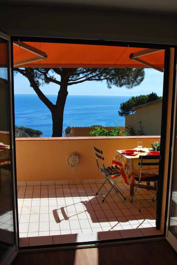San Piero in Campo  Grotta Azzurra Apartment - Cavoli - Terrazza Vista Mare, Clima E Parcheggio מראה חיצוני תמונה