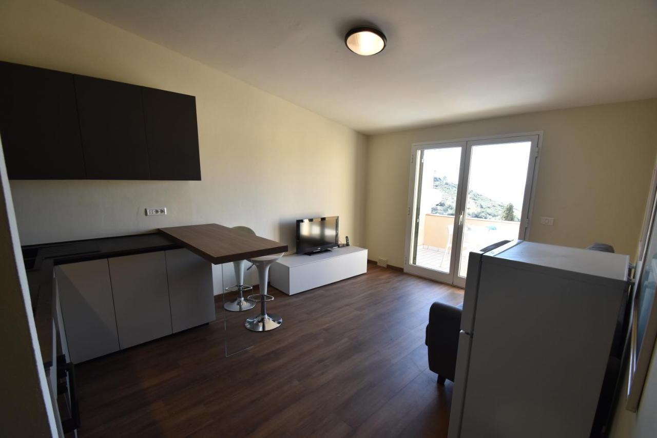 San Piero in Campo  Grotta Azzurra Apartment - Cavoli - Terrazza Vista Mare, Clima E Parcheggio מראה חיצוני תמונה