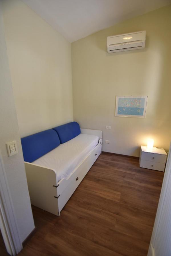 San Piero in Campo  Grotta Azzurra Apartment - Cavoli - Terrazza Vista Mare, Clima E Parcheggio מראה חיצוני תמונה